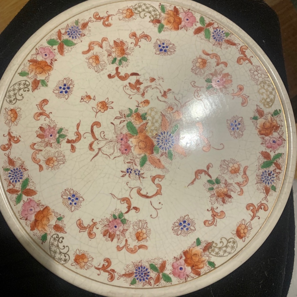 Antique Chinoiserie Floral Decorated Ceramic Plate